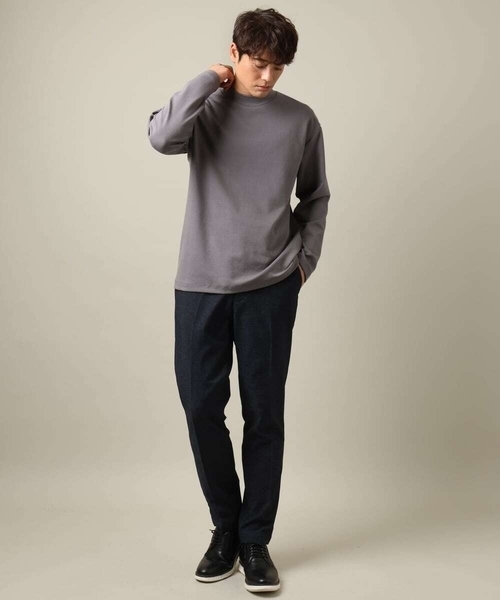 a.v.v（アーヴェヴェ）の「【ジャケインにオススメ】ポンチモックネックカットソー（Tシャツ/カットソー・メンズ・ブラウン/ホワイト/ブラック/グレー・44/48/46/50）」の16枚目の写真