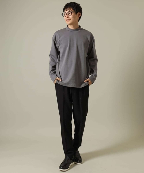 a.v.v（アーヴェヴェ）の「【ジャケインにオススメ】ポンチモックネックカットソー（Tシャツ/カットソー・メンズ・ブラウン/ホワイト/ブラック/グレー・44/48/46/50）」の5枚目の写真