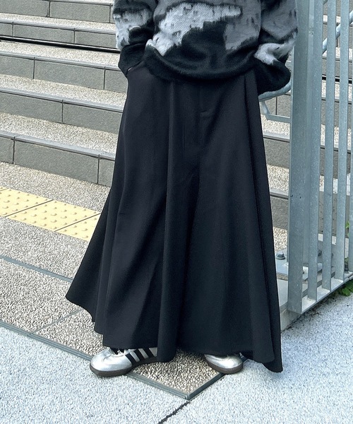 MandO(エムオー)(エムオー)の「【MandO】サイドラインワイド袴パンツ(スラックス・メンズ・ブラック/ブラック系その他・MEDIUM/LARGE)」の10枚目の写真