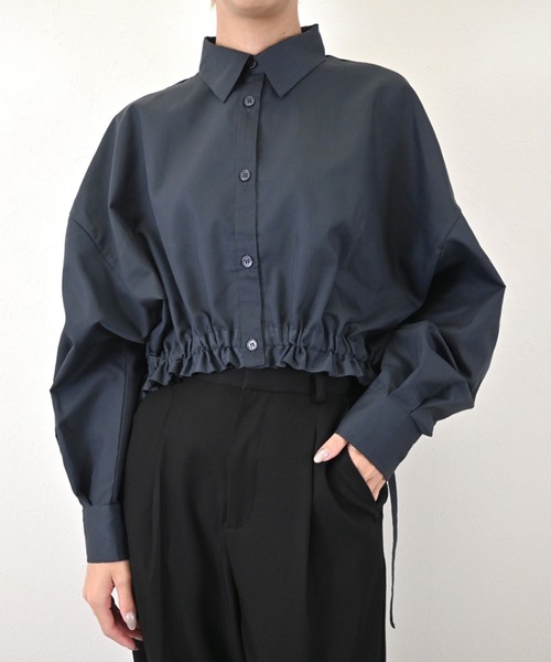 STYLEBLOCK（スタイルブロック）の「TCブロードギャザーショートブラウス（シャツ/ブラウス・レディース・ブルー/チャコールグレー/ホワイト/ベージュ・M）」の3枚目の写真