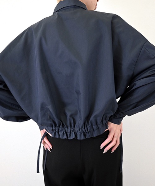 STYLEBLOCK（スタイルブロック）の「TCブロードギャザーショートブラウス（シャツ/ブラウス・レディース・ブルー/チャコールグレー/ホワイト/ベージュ・M）」の8枚目の写真