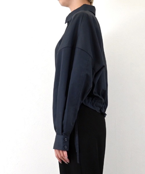 STYLEBLOCK（スタイルブロック）の「TCブロードギャザーショートブラウス（シャツ/ブラウス・レディース・ブルー/チャコールグレー/ホワイト/ベージュ・M）」の7枚目の写真