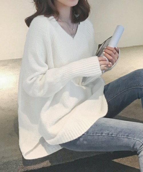 Miniministore(ミニミニストア)の「ラウンドスリットニット Vネック(ニット/セーター・レディース・ホワイト/ピンク/ベージュ/ブラック・FREE)」の5枚目の写真