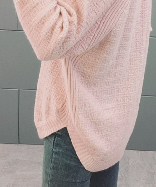 Miniministore(ミニミニストア)の「ラウンドスリットニット Vネック(ニット/セーター・レディース・ホワイト/ピンク/ベージュ/ブラック・FREE)」の11枚目の写真