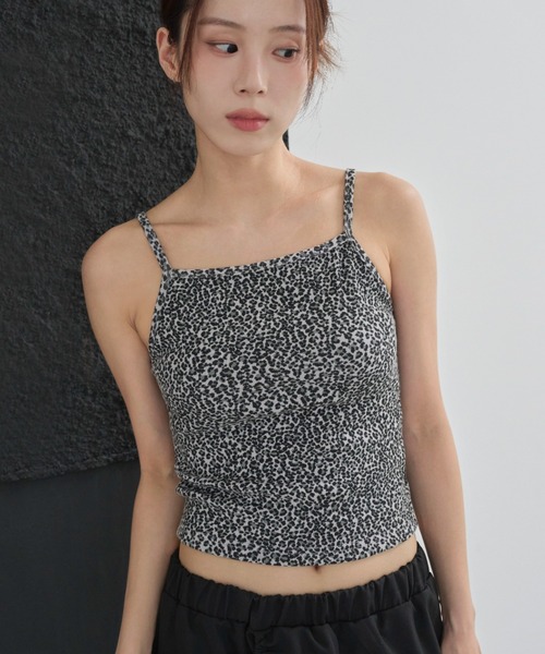 セール】【レイヤードインナーとしても活躍！】ユニークレオパード