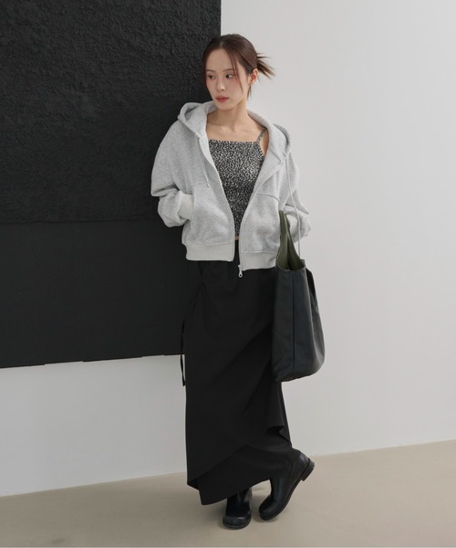 UNE MANSION（ユヌマンション）の「【レイヤードインナーとしても活躍！】ユニークレオパードキャミソール（キャミソール・レディース・ブラック/ブラウン/ピンク・FREE）」の8枚目の写真