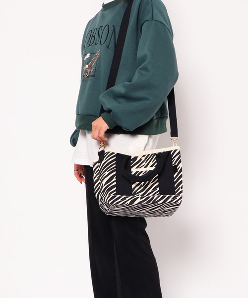 GORGE（ゴージ）の「《収納力◎》レディース キャンバス ルーム2WAYミニトート ショルダーバッグ 春夏秋冬（ハンドバッグ・レディース・グレー/ベージュ系その他/ベージュ/アイボリー/ホワイト×ブラック/ブラック/ホワイト系その他/グレー系その他・F）」の12枚目の写真