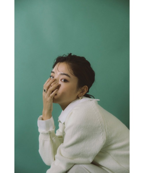 DRWCYS（ドロシーズ）の「ミドルゲージクルーニット（ニット/セーター・レディース・ホワイト/レッド・FREE）」の14枚目の写真