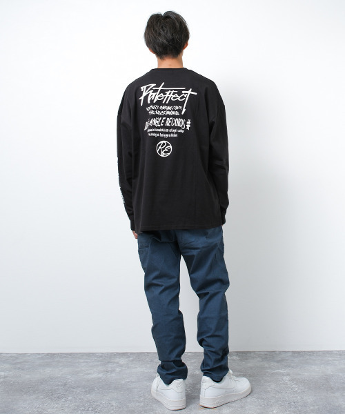 RAT EFFECT(ラットエフェクト)の「ストリート袖ロゴスーパービッグロングTシャツ(Tシャツ/カットソー・キッズ・オフホワイト/チャコールグレー/ブラック/ライトグレー・130/140/150/160/170)」の10枚目の写真