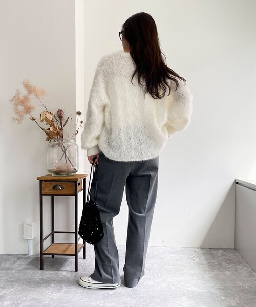 fredy emue（フレディエミュ）の「ラメシャギー透かし柄ニットプルオーバー（ニット/セーター・レディース・サックスブルー/ベビーピンク/ライトグレー/オフホワイト・38）」の9枚目の写真