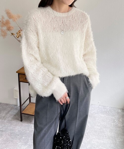 fredy emue（フレディエミュ）の「ラメシャギー透かし柄ニットプルオーバー（ニット/セーター・レディース・サックスブルー/ベビーピンク/ライトグレー/オフホワイト・38）」の10枚目の写真