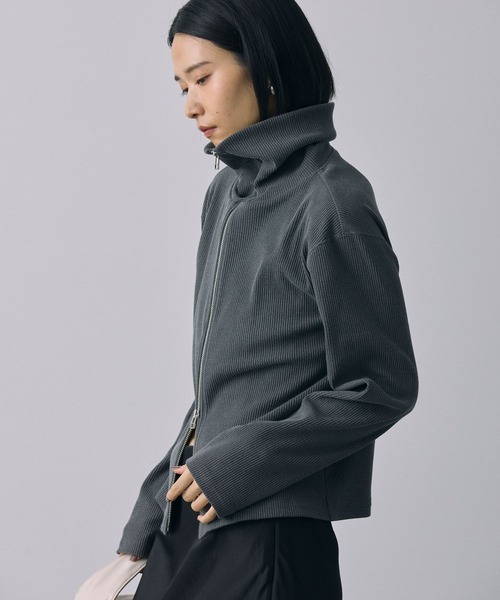 BABYLONE（バビロン）の「BIGカラーZIPブルゾン（Tシャツ/カットソー・レディース・ベージュ/チャコール・フリー）」の20枚目の写真