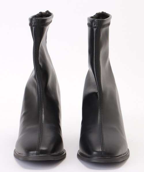 Lace Ladies(レースレディース)の「スクエアトゥ レザー調 チャンキー ショート ブーツ(ブーツ・レディース・ブラック・22.5cm/23cm/23.5cm/24cm/24.5cm/25cm)」の5枚目の写真