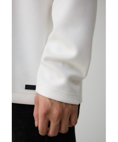 AZUL by moussy（アズールバイマウジー）の「ネックジャガードベーシックトップス（スウェット・メンズ・ホワイト/ブラック・SMALL/LARGE/MEDIUM）」の11枚目の写真