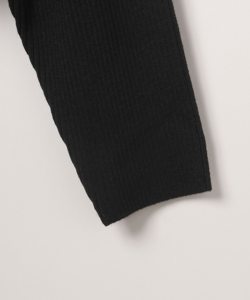 LEPSIM(レプシィム)の「7ゲージラグランリブハイネックプルオーバー 149829(ニット/セーター・レディース・ピンク/グリーン/オフホワイト/ブラック/レッド・FREE)」の10枚目の写真