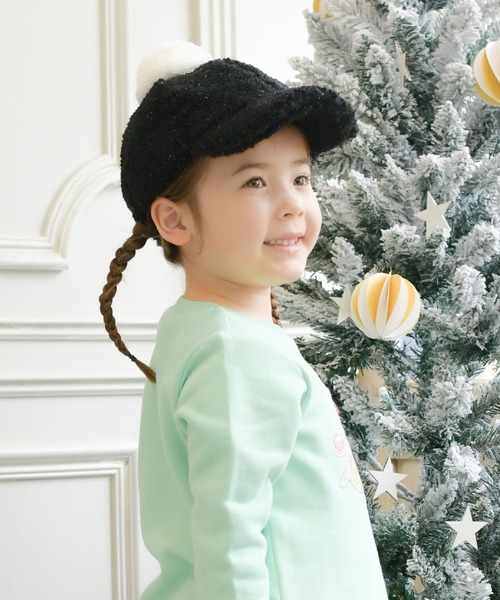 KP DECO（ケーピーデコ）の「ボア梵天付きキャップ(M～L)（キャップ・キッズ・サーモンピンク/ブラック・MEDIUM/LARGE）」の8枚目の写真