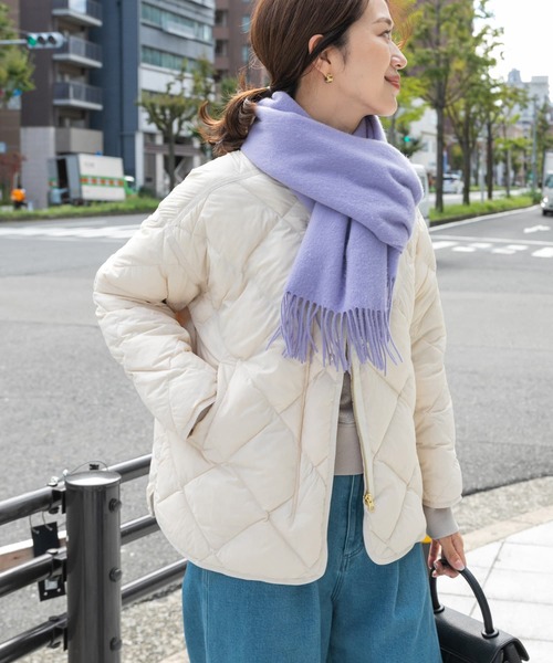 URBAN RESEARCH DOORS（アーバンリサーチドアーズ）の「『WEB/一部店舗限定カラー』ライトダウンキルトショートブルゾン（ダウンジャケット/コート・レディース・アイボリー/ブラック/カーキ/チャコールグレー・MEDIUM）」の9枚目の写真