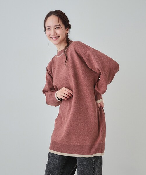 Cutie Blonde（キューティーブロンド）の「◆【S-LL】バックロゴがアクセント もちもちやわらかニットチュニック（チュニック・レディース・ネイビー系/ダークブラウン系1/グレー系/ブラック系1・04/03/02/01）」の13枚目の写真