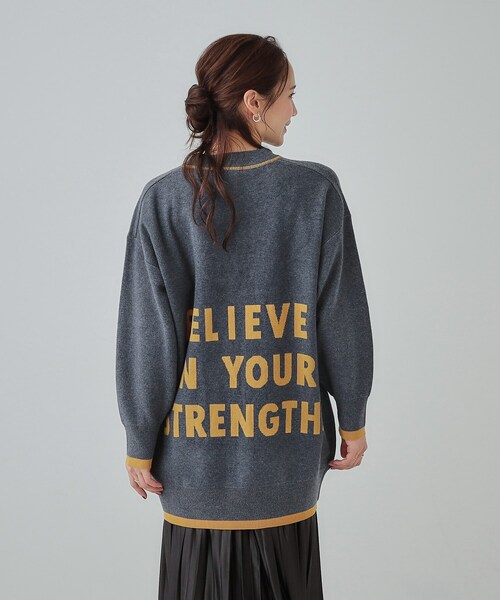 Cutie Blonde（キューティーブロンド）の「◆【S-LL】バックロゴがアクセント もちもちやわらかニットチュニック（チュニック・レディース・ネイビー系/ダークブラウン系1/グレー系/ブラック系1・04/03/02/01）」の17枚目の写真