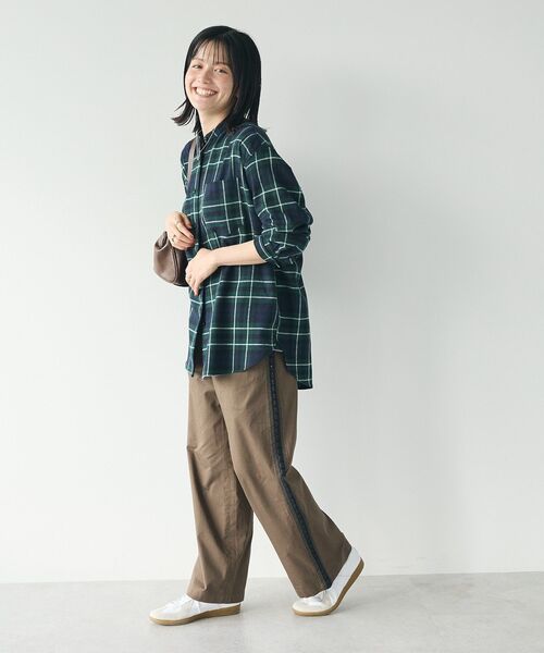 CRAFT STANDARD BOUTIQUE（クラフトスタンダードブティック）の「綿ビエラ起毛バンドカラーシャツ/24AW（シャツ/ブラウス・レディース・チャコールグレー/ブルー系その他5/アイボリー/レッド系その他7/ストライプ・FREE）」の17枚目の写真