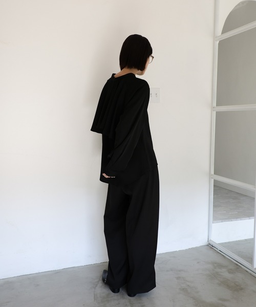 select MOCA Et(セレクトモカエト)の「【Et】Back Flare Yoke Blouse(シャツ/ブラウス・レディース・ブラック/アイボリー・FREE)」の21枚目の写真