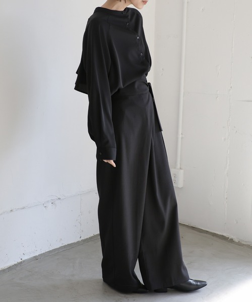 select MOCA Et(セレクトモカエト)の「【Et】Back Flare Yoke Blouse(シャツ/ブラウス・レディース・ブラック/アイボリー・FREE)」の22枚目の写真