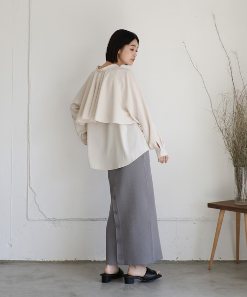 select MOCA Et(セレクトモカエト)の「【Et】Back Flare Yoke Blouse(シャツ/ブラウス・レディース・ブラック/アイボリー・FREE)」の10枚目の写真