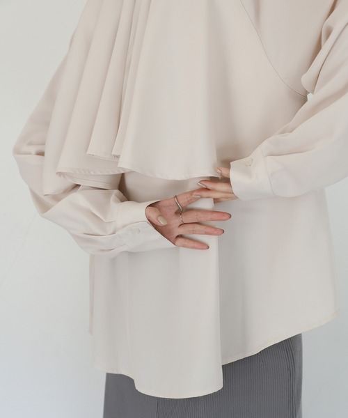 select MOCA Et(セレクトモカエト)の「【Et】Back Flare Yoke Blouse(シャツ/ブラウス・レディース・ブラック/アイボリー・FREE)」の12枚目の写真