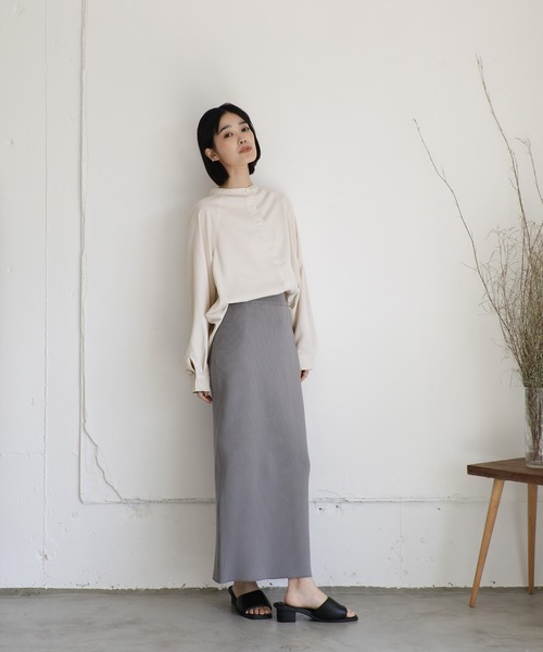 select MOCA Et(セレクトモカエト)の「【Et】Back Flare Yoke Blouse(シャツ/ブラウス・レディース・ブラック/アイボリー・FREE)」の13枚目の写真