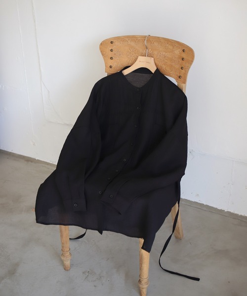 select MOCA Et(セレクトモカエト)の「【Et】Back Flare Yoke Blouse(シャツ/ブラウス・レディース・ブラック/アイボリー・FREE)」の16枚目の写真