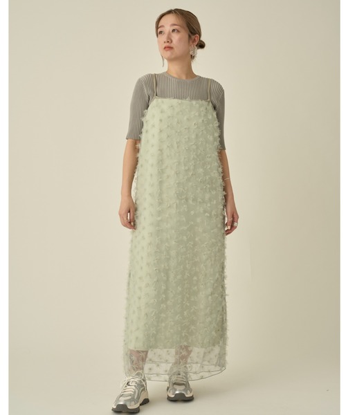 emmi（エミ）の「ボリュームソールメッシュスニーカー（スニーカー・レディース・シルバー/ベージュ/オフホワイト・23cm/23.5cm/24cm/24.5cm/25cm）」の13枚目の写真