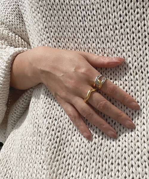 ステンレスリング time is on 毎日に寄り添うジュエリー》つけっぱなしOKステンレスリング（リング