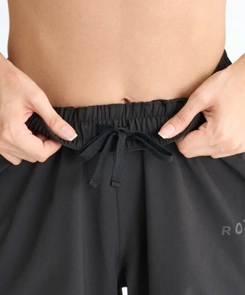 ROXY（ロキシー）の「MY 1ST ROXY PANTS/ロキシーウエストゴムジョガーパンツ（その他パンツ・レディース・グリーン/ブラック・LARGE/MEDIUM/SMALL）」の10枚目の写真