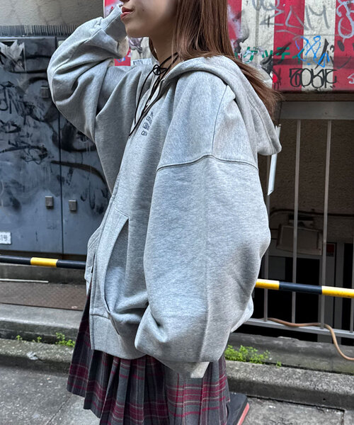 CIAOPANIC（チャオパニック）の「ピグメント刺繍ダブルZIPパーカー（パーカー・レディース・グレー/チャコールグレー/イエロー/ミント/パープル・FREE）」の9枚目の写真