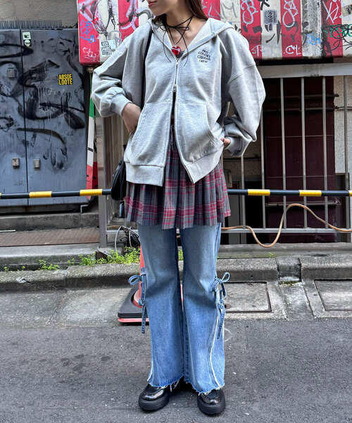 CIAOPANIC（チャオパニック）の「ピグメント刺繍ダブルZIPパーカー（パーカー・レディース・グレー/チャコールグレー/イエロー/ミント/パープル・FREE）」の11枚目の写真