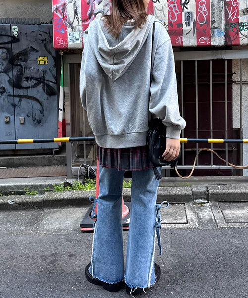 CIAOPANIC（チャオパニック）の「ピグメント刺繍ダブルZIPパーカー（パーカー・レディース・グレー/チャコールグレー/イエロー/ミント/パープル・FREE）」の12枚目の写真