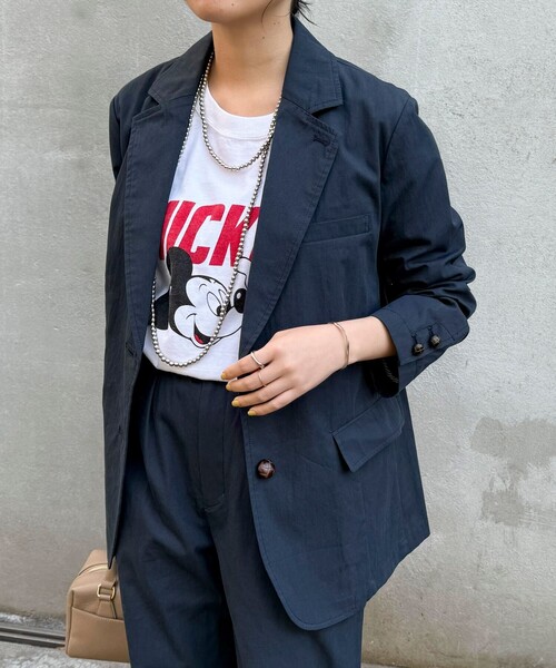 fredy emue（フレディエミュ）の「《セットアップ対応》綿ナイロンオーバージャケット（テーラードジャケット・レディース・ベージュ/ネイビー・38）」の5枚目の写真