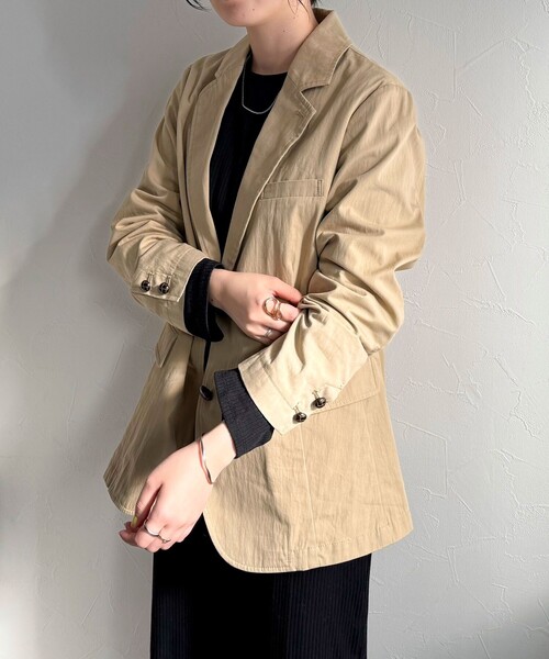 fredy emue（フレディエミュ）の「《セットアップ対応》綿ナイロンオーバージャケット（テーラードジャケット・レディース・ベージュ/ネイビー・38）」の18枚目の写真