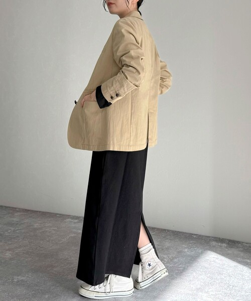 fredy emue（フレディエミュ）の「《セットアップ対応》綿ナイロンオーバージャケット（テーラードジャケット・レディース・ベージュ/ネイビー・38）」の12枚目の写真