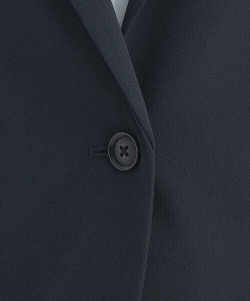 green label relaxing（グリーンレーベルリラクシング）の「サラフール テーラード ジャケット -マシンウォッシャブル・ストレッチ・UVカット-（テーラードジャケット・レディース・ネイビー/ベージュ/ブラック・34/36/42/38/40/46/44）」の21枚目の写真