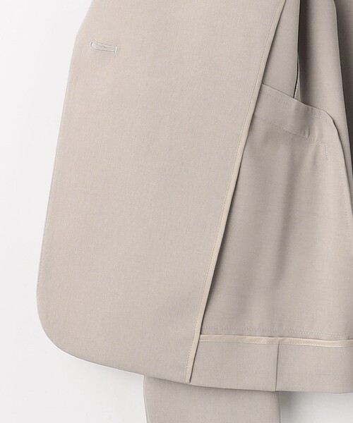 green label relaxing（グリーンレーベルリラクシング）の「サラフール テーラード ジャケット -マシンウォッシャブル・ストレッチ・UVカット-（テーラードジャケット・レディース・ネイビー/ベージュ/ブラック・34/36/42/38/40/46/44）」の5枚目の写真