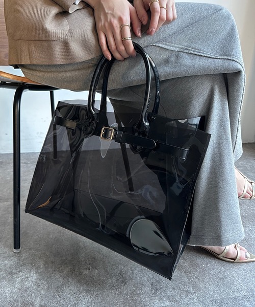 けぃ　トートバッグ　ブラック　ショルダーベルト付き DouDou（ドゥドゥ）の「ベルト付トートバッグ（ショルダーバッグ