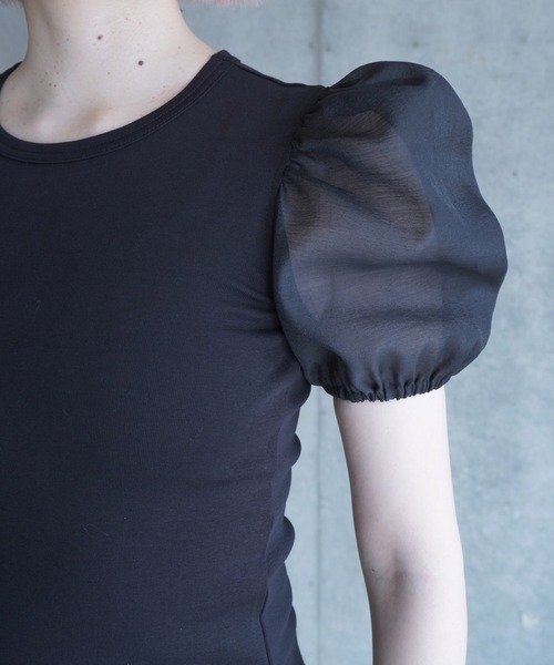 G.V.G.V.（ジーヴィージーヴィー）の「D-RING PUFF SLV RIB TOP（Tシャツ/カットソー・レディース・ホワイト/ブラック・ONE SIZE）」の6枚目の写真