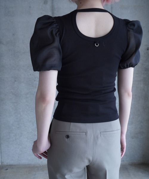 G.V.G.V.（ジーヴィージーヴィー）の「D-RING PUFF SLV RIB TOP（Tシャツ/カットソー・レディース・ホワイト/ブラック・ONE SIZE）」の5枚目の写真