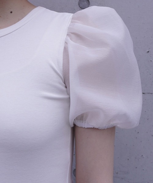 G.V.G.V.（ジーヴィージーヴィー）の「D-RING PUFF SLV RIB TOP（Tシャツ/カットソー・レディース・ホワイト/ブラック・ONE SIZE）」の22枚目の写真