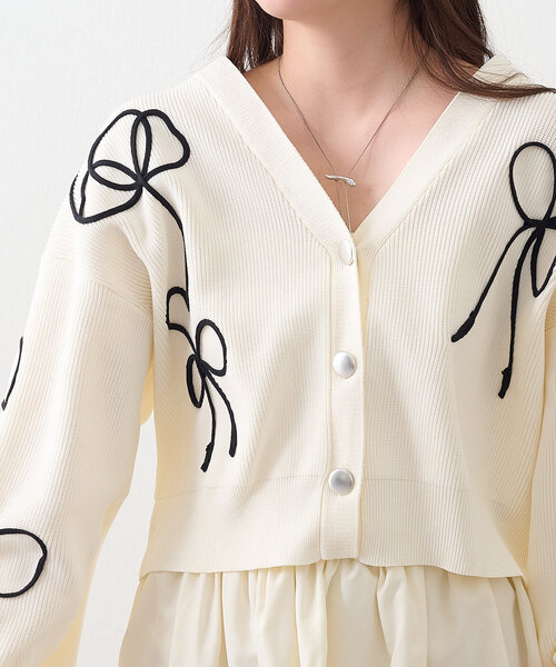 Remind me and forever(リマインドミーアンドフォーエバー)の「【2025 Spring/Summer】ライン刺繍ニットカーディガン(カーディガン/ボレロ・レディース・イエロー/オフホワイト/ブルー/ネイビー・FREE)」の20枚目の写真