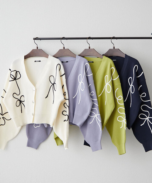 Remind me and forever(リマインドミーアンドフォーエバー)の「【2025 Spring/Summer】ライン刺繍ニットカーディガン(カーディガン/ボレロ・レディース・イエロー/オフホワイト/ブルー/ネイビー・FREE)」の18枚目の写真