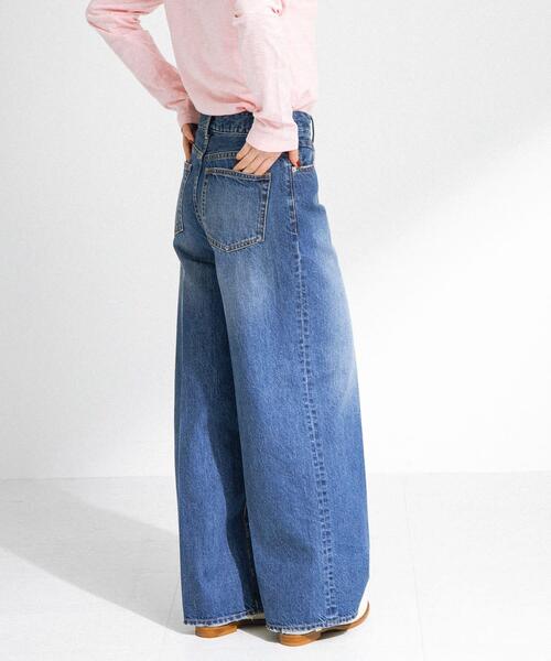 URBAN RESEARCH Sonny Label(アーバンリサーチサニーレーベル)の「『34サイズ/低身長向けも展開』センタープレスストレートデニム(デニムパンツ・レディース・ブラック/インディゴブルー・38/34/36)」の14枚目の写真