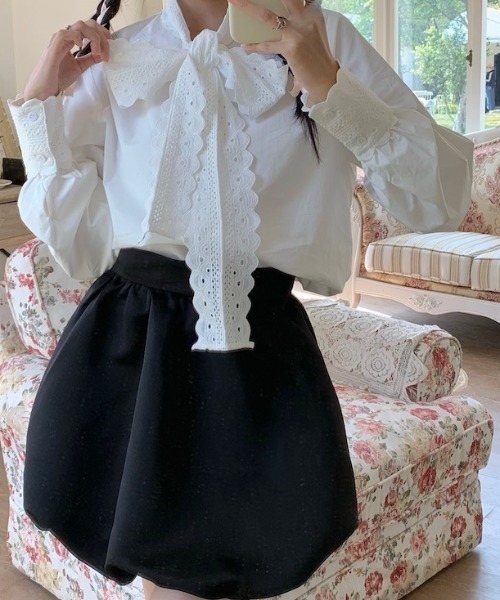 SHEPP(シープ)の「リボンフリルブラウス(シャツ/ブラウス・レディース・ホワイト・M/L)」の4枚目の写真