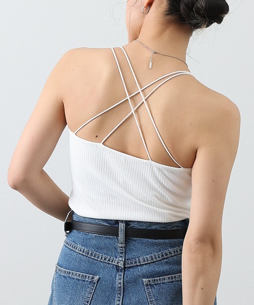 COLONY 2139(コロニートゥーワンスリーナイン)の「カップ付きバッククロステレコキャミソール(キャミソール・レディース・ブラック/オフホワイト/モカ/ライトグレー・SMALL/MEDIUM/LARGE)」の2枚目の写真